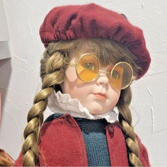 VTG GEPPEDDO Schoolgirl Doll 17in. Limited Ed. Signed & TAG B1820